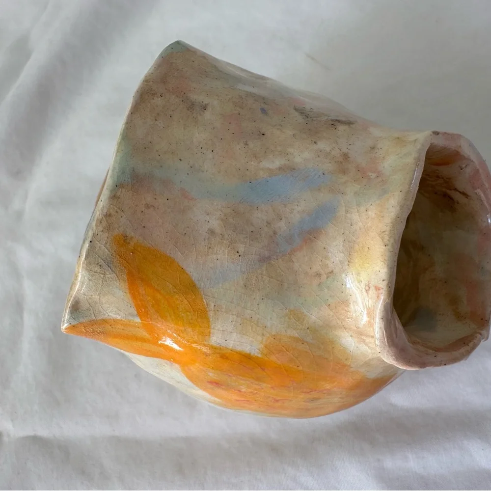 Handcrafted Ceramic Fish Cave - Picture 3 of 11